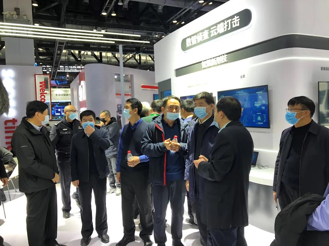 9d34d4809ef838a7a3e7d1239b2e4137.jpg 13.jpg